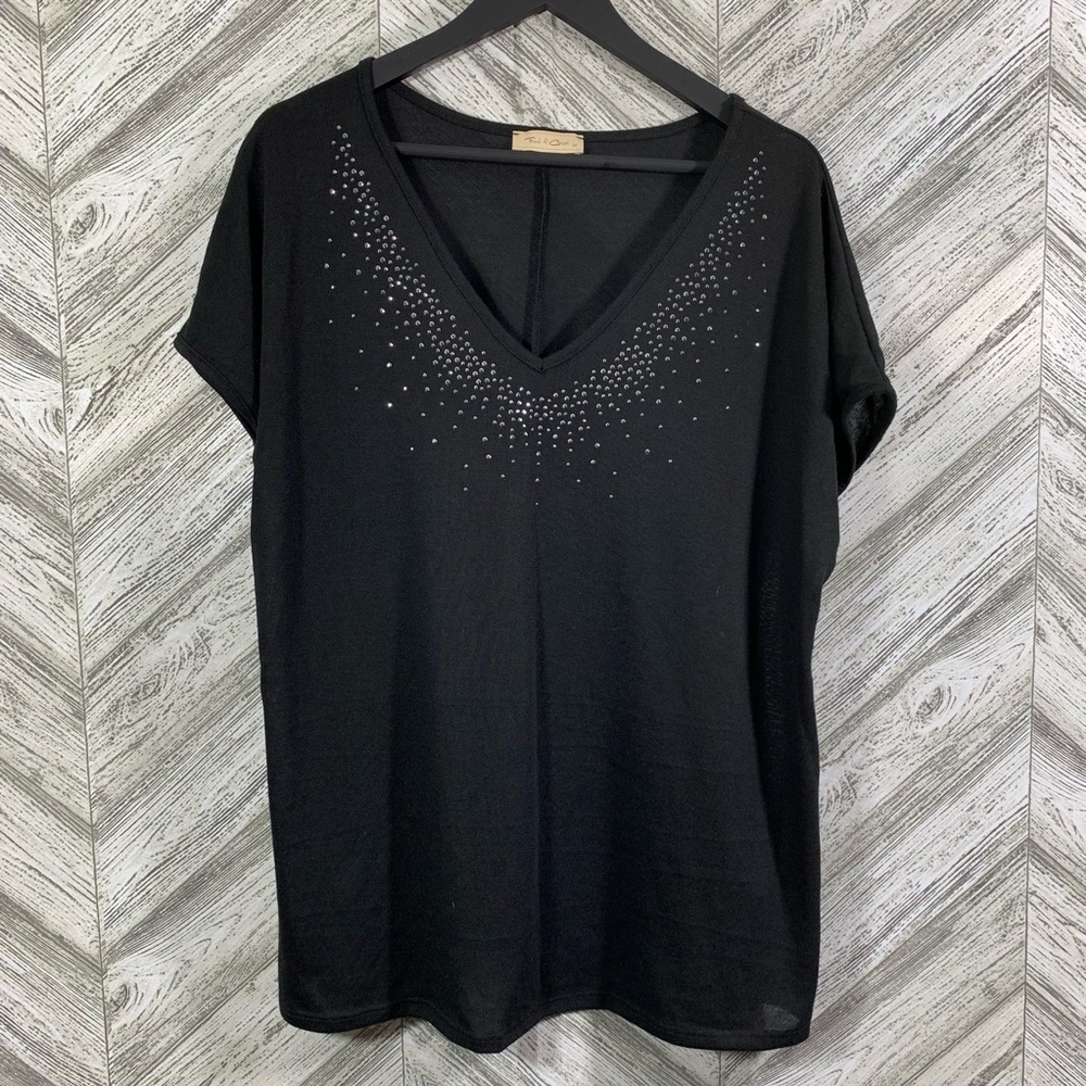 Front of Closet • Plus Size 2XL Top NWOT